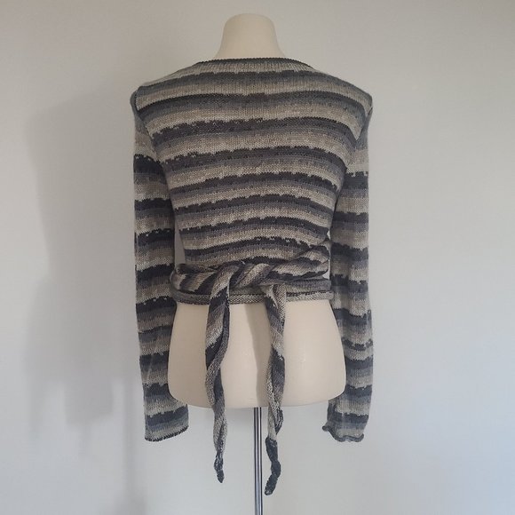 Handmade Wrap Sweater (M/L) - Picture 4 of 6